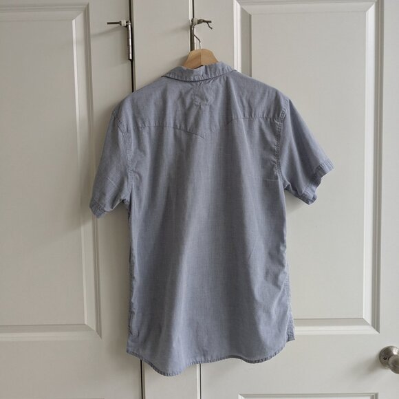 Levis Chambray Shirt Men L Blue Light Wash Short Sleeve Western Button Up - Picture 2 of 7